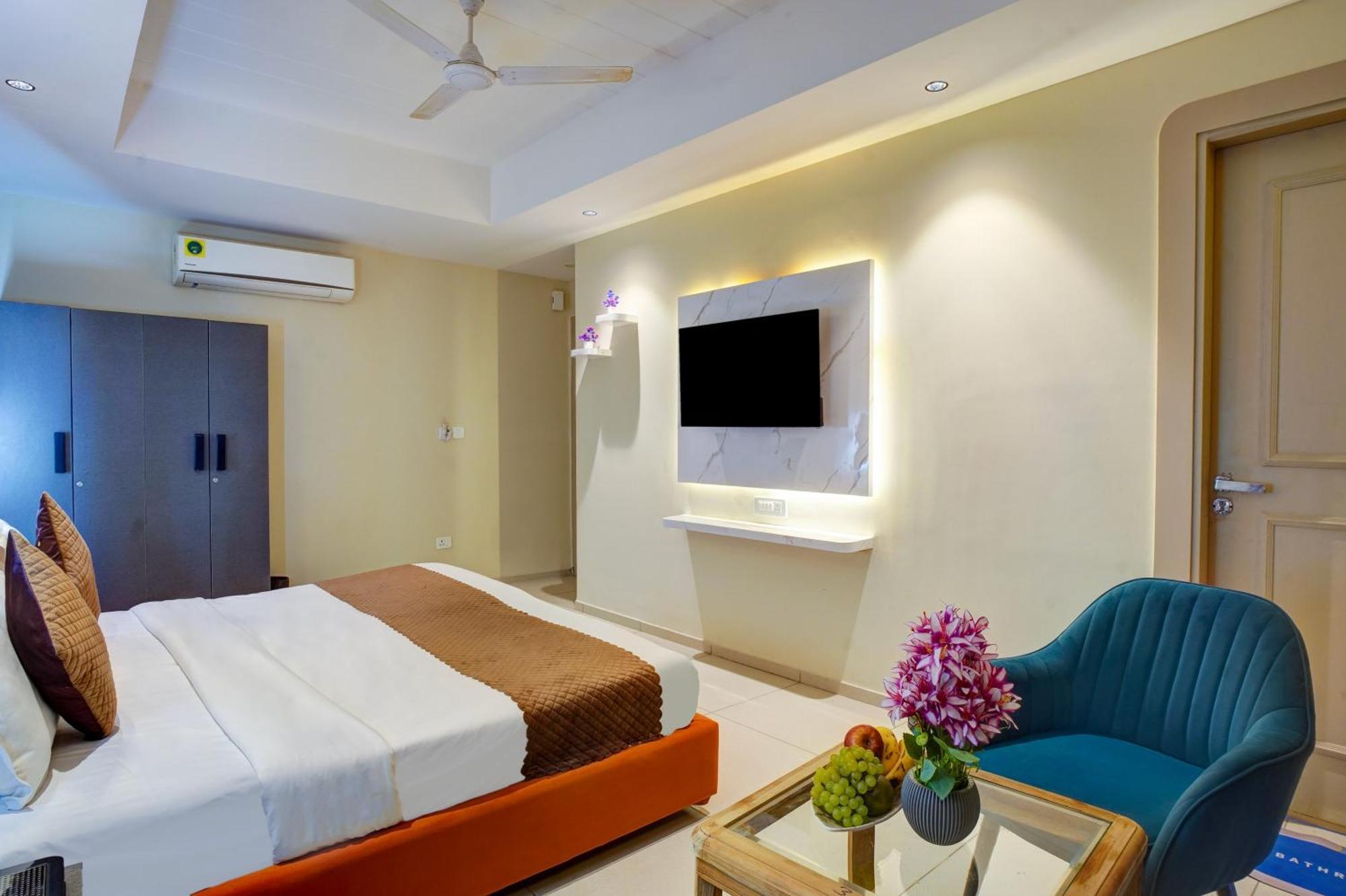 Rjk Stay - Sohna Road & Spaze It Park Gurgaon Luaran gambar
